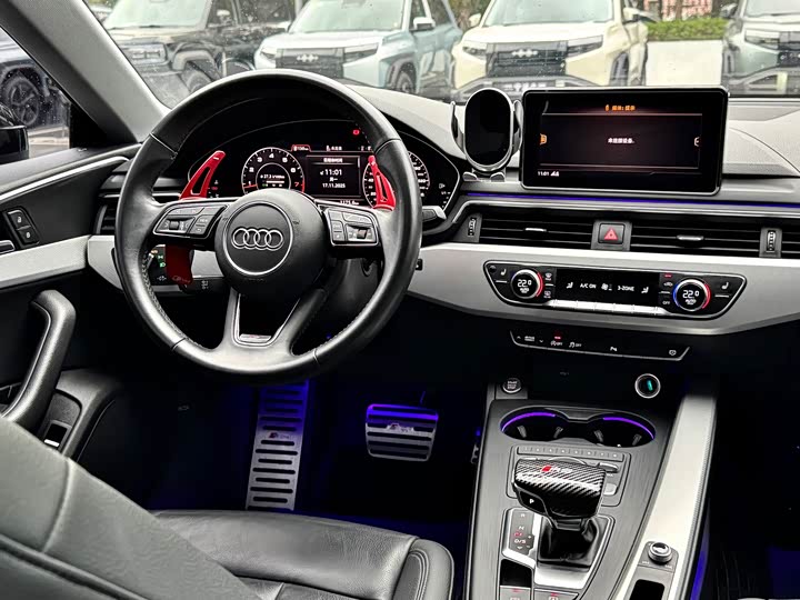 Audi A5 Sportback 40 TFSI стиль — фото 7