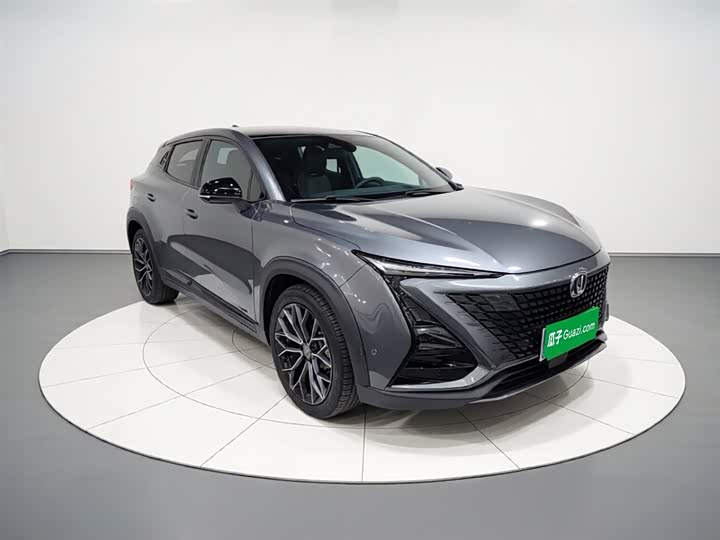 Changan UNI-T 2022 1.5 T Flagship — фото 4