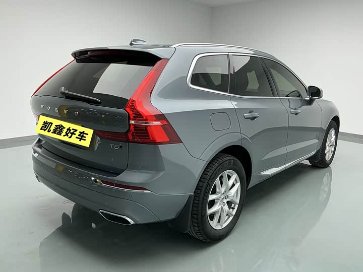 Volvo XC60 2021 T 5 4 WD — фото 4