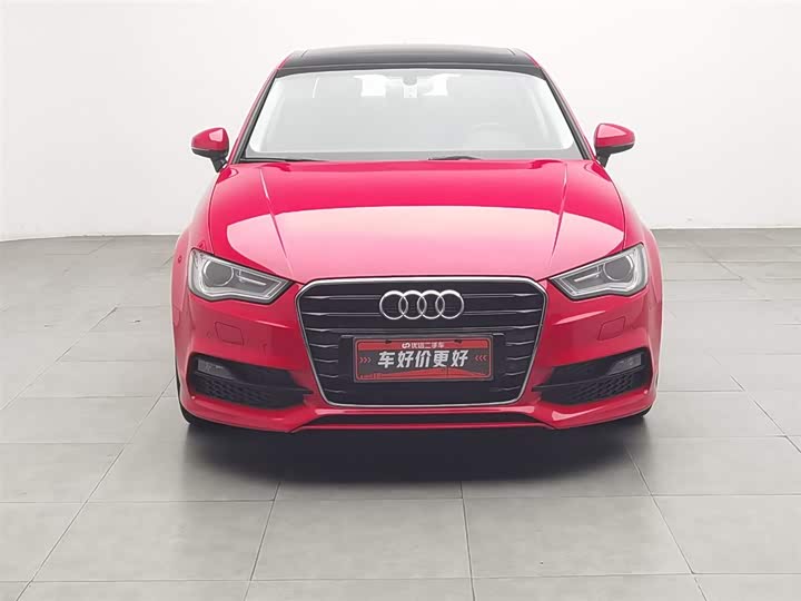 Audi A3 2015 Limousine 45 TFSI S line Luxury — фото 3