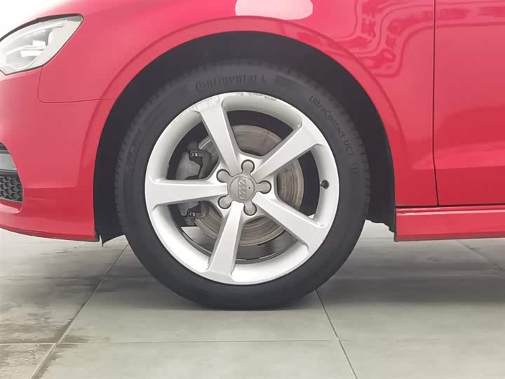 Audi A3 2015 Limousine 45 TFSI S line Luxury — фото 17