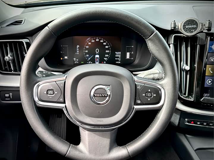 Volvo XC60 2020 T 5 4 WD — фото 15