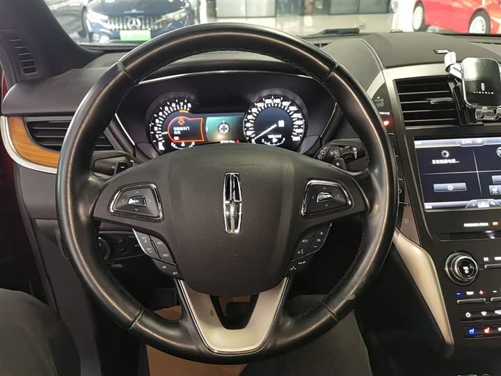 Lincoln MKC 2014 2.0 T 2 WD — фото 7