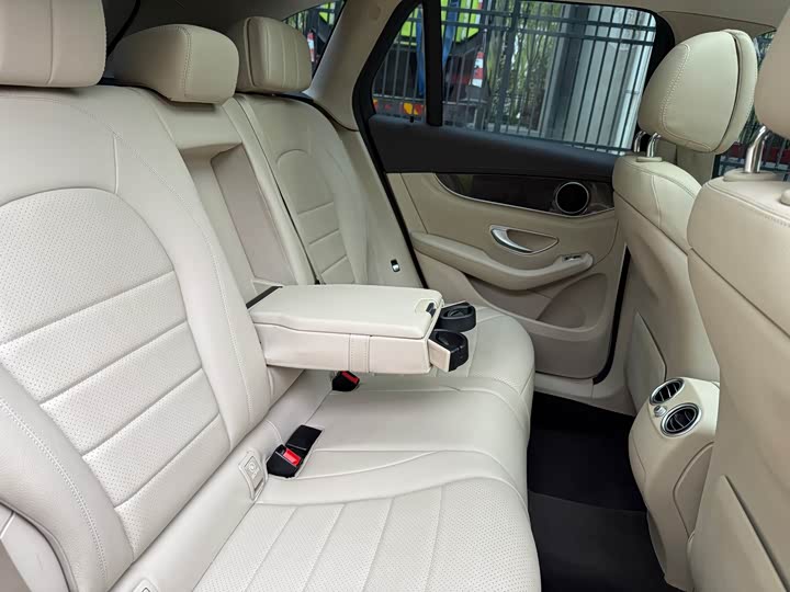 Mercedes-Benz GLC 2016 GLC 260 4 MATIC Luxury — фото 14