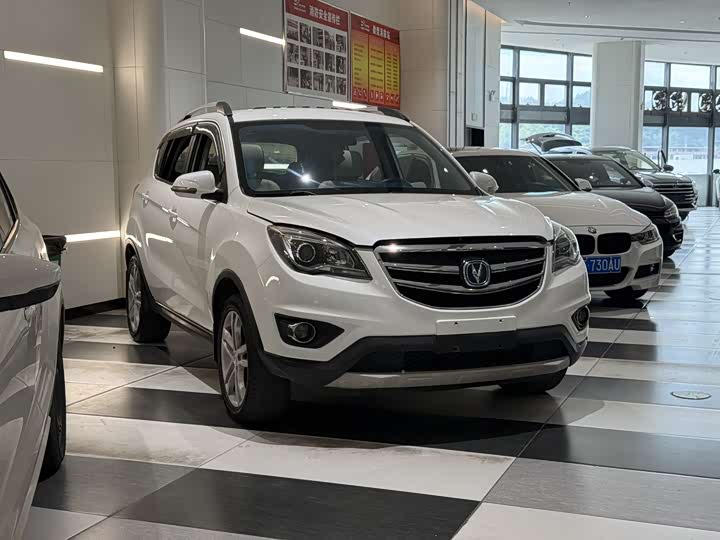 Changan CS35 2017 1.6 L MTLuxury — фото 5