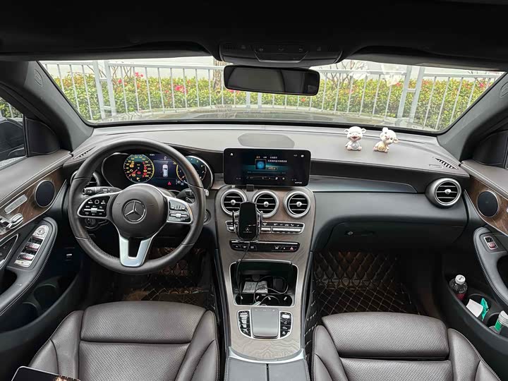 Mercedes-Benz GLC 2022 GLC 300 L 4 MATIC — фото 4