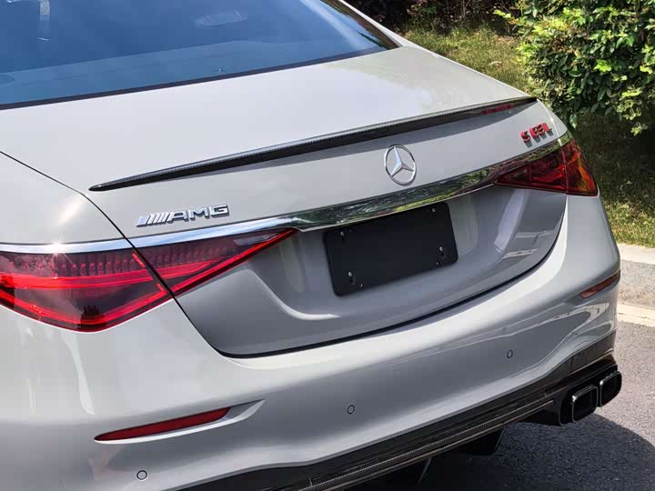 Mercedes-Benz S-Class 2024 AMG S 63 L E Performance — фото 4