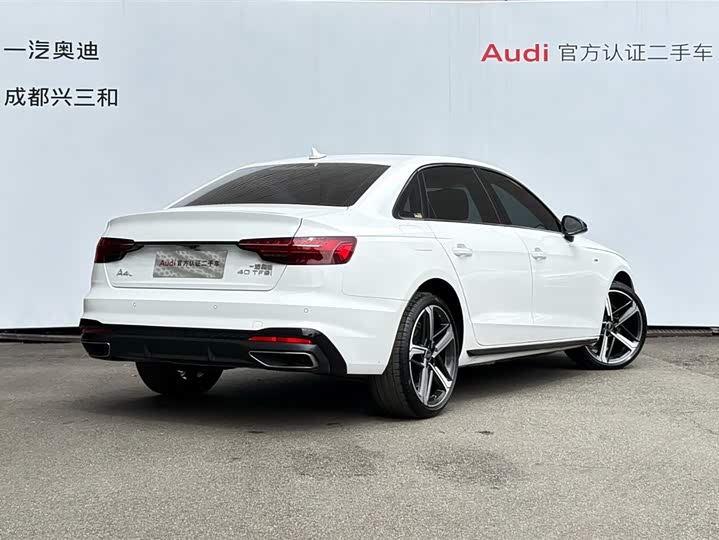 Audi A4L 2024 40 TFSI — фото 4