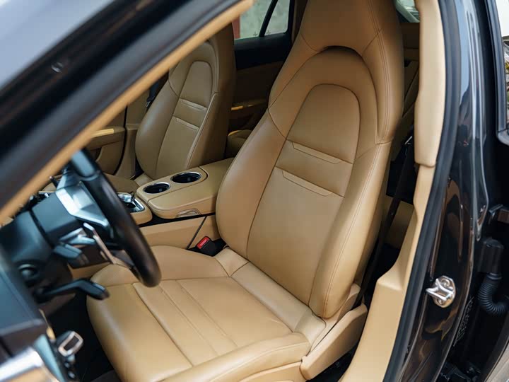 Porsche Panamera 2017 Panamera 4 Sport Turismo 3.0 T — фото 9
