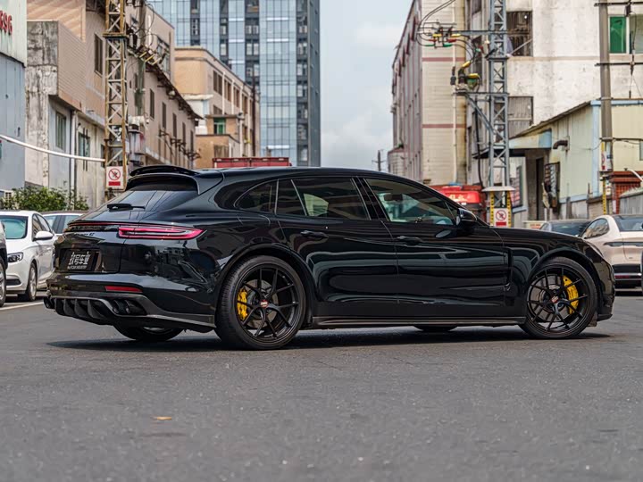 Porsche Panamera 2017 Panamera 4 Sport Turismo 3.0 T — фото 3
