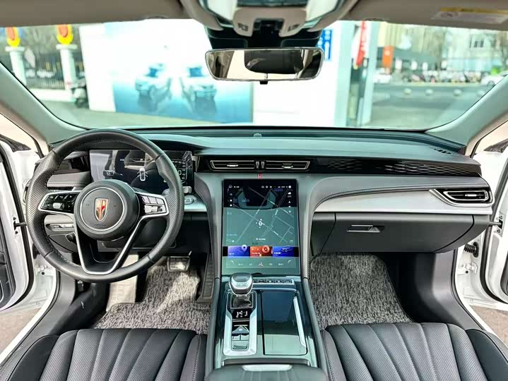 Hongqi H5 2023 1.5 T DCT — фото 4