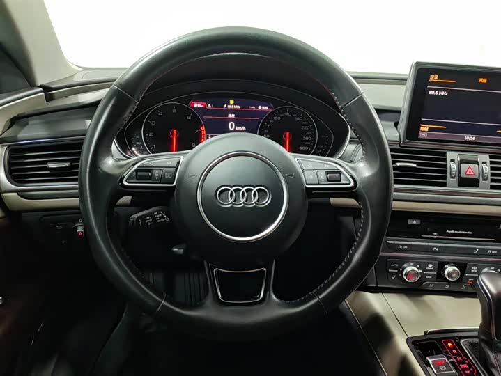 Audi A7 2017 40 TFSI — фото 11