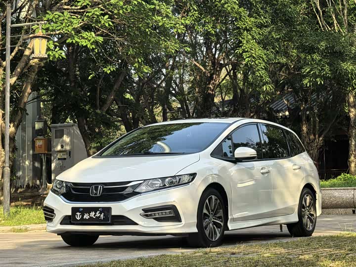 Honda Jade — фото 1