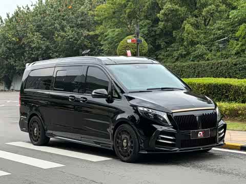 Mercedes-Benz V-Class 2022 V 260 L — фото 20