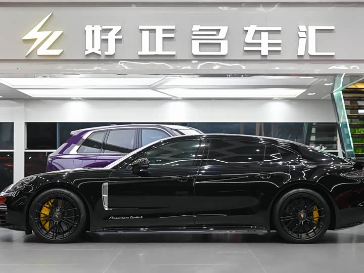 Porsche Panamera 2023 Panamera Turbo S 4.0 T — фото 4