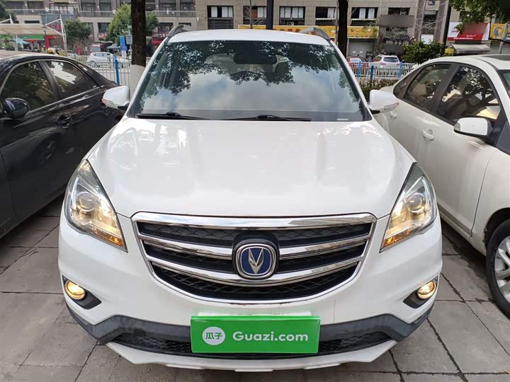 Changan CS35 2017 1.6 L ATLuxury — фото 3
