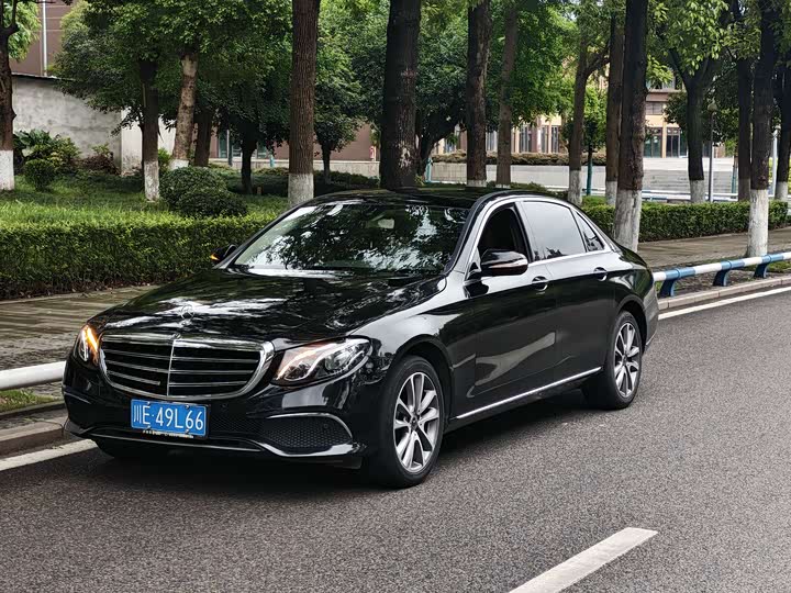 Mercedes-Benz E-Class 2020 E 260 L — фото 1