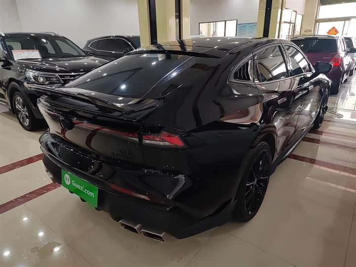 Changan UNI-V 2024 1.5 T Sport — фото 7