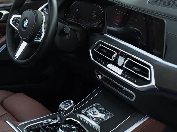 BMW X5 2021 x Drive 40i M — фото 15