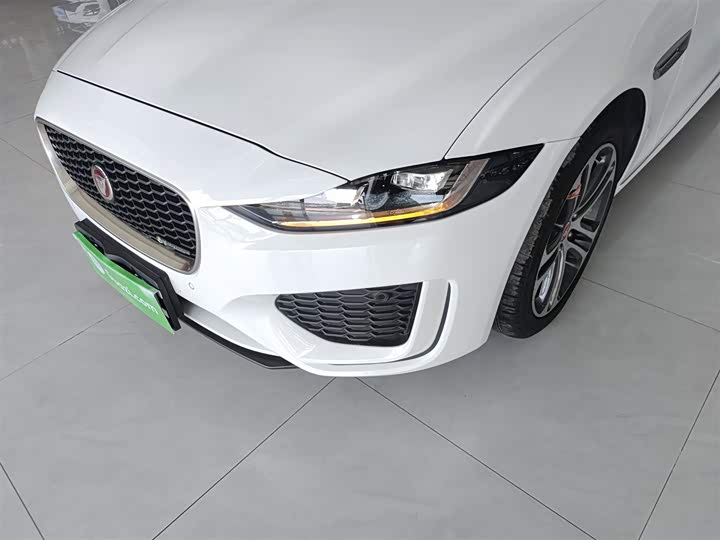 Jaguar XEL 2021 2.0 T 250 PS R-DYNAMIC S — фото 24
