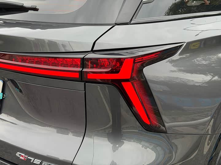 Changan CS75 PLUS 2023 1.5 T ATPremium — фото 24