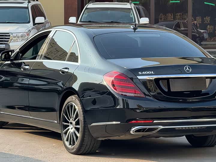 Mercedes-Benz S-Class S 320 L — фото 7