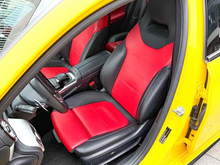 Mercedes-Benz A-Class 2022 AMG A 35 4 MATIC — фото 10