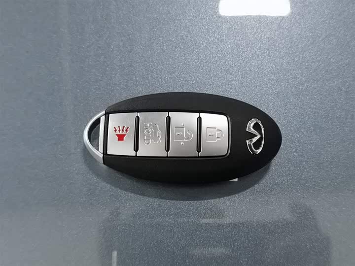 Infiniti Q70 2019 Q 70 L 2.0 T — фото 19