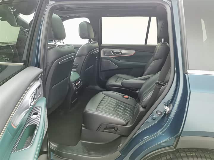 Trumpchi GS8 2022 2.0 TGDI 2 WD ( ) — фото 15