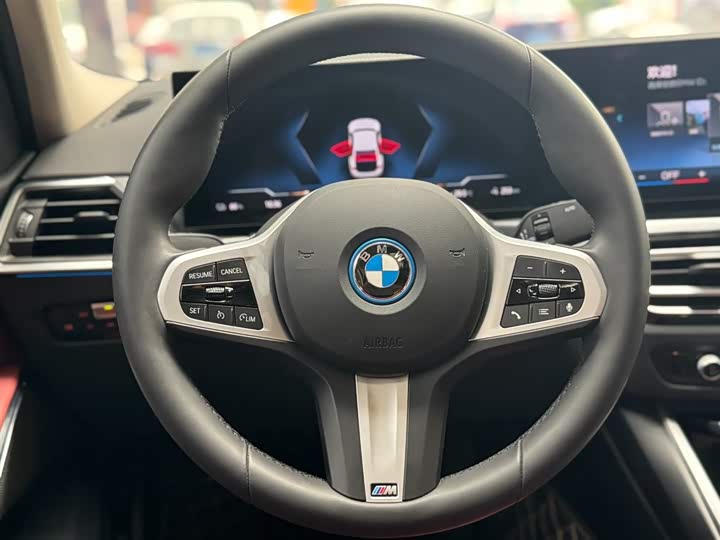 BMW i3 2023 e Drive 40 L — фото 10