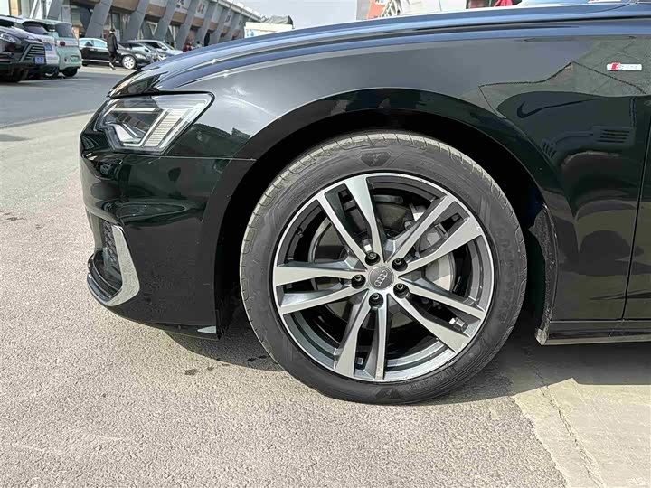 Audi A6L 2021 40 TFSI — фото 5