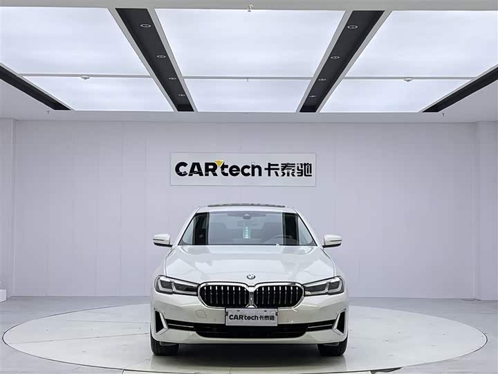 BMW 5-Series 2022 530 Li Leading — фото 3
