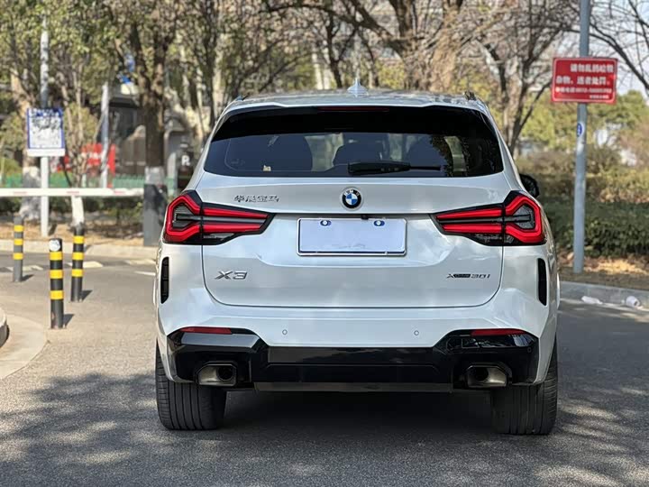 BMW X3 2022 x Drive 30i Leading M — фото 3