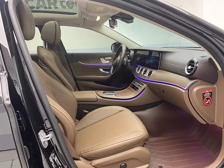 Mercedes-Benz E-Class 2023 E 300 L — фото 18