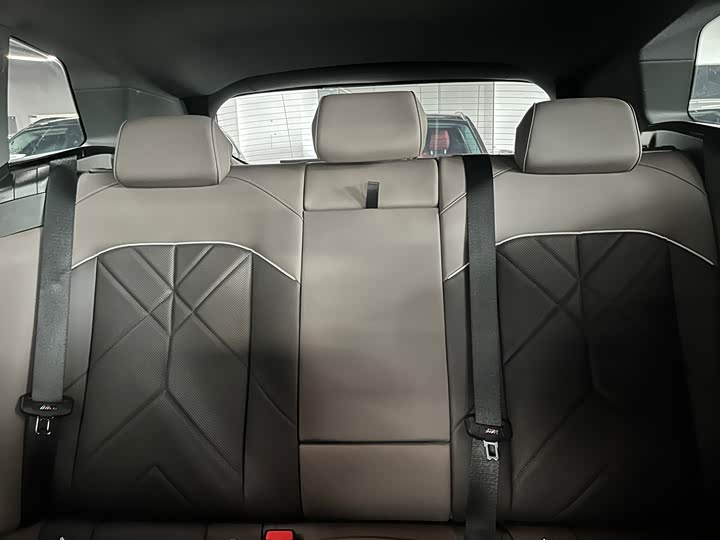 BMW X3 xDrive25L люкс-пакет — фото 12