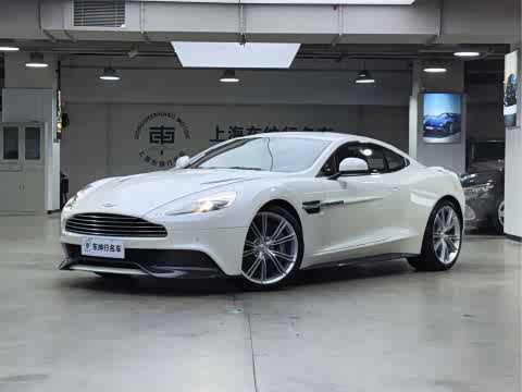 Aston Martin Vanquish 2013 6.0 L Standard — фото 20