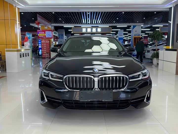 BMW 5-Series 2022 525 Li — фото 2