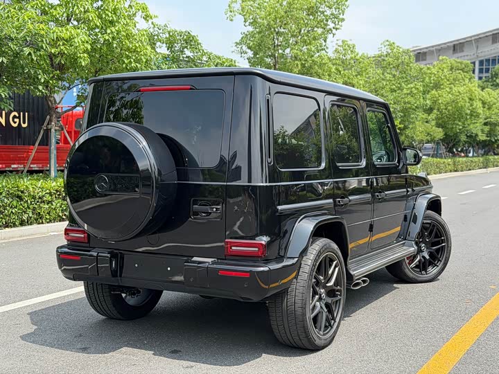 Mercedes-Benz G-Class 2023 AMG G 63 — фото 16