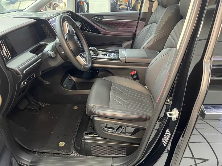Trumpchi M8 2024 400 T — фото 21