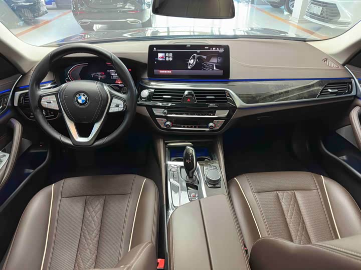 BMW 5-Series 2022 525 Li — фото 4
