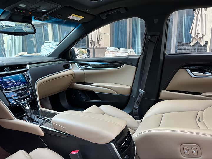 Cadillac XTS 2018 28 T Luxury — фото 19