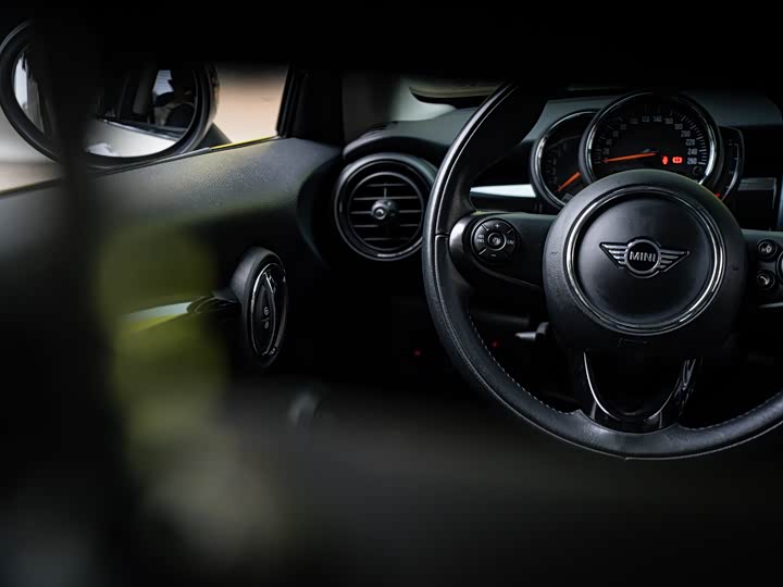 MINI Hatch — фото 14