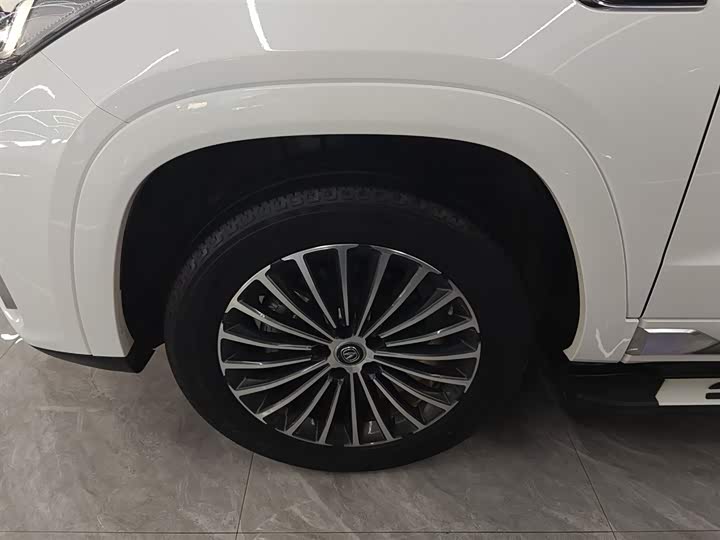 Changan CS95 2019 2.0 T 2 WDLuxury — фото 23