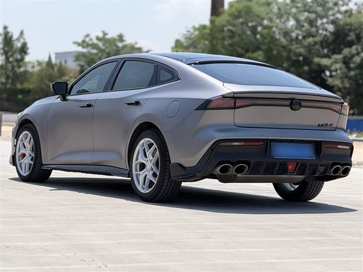 Changan UNI-V 2022 2.0 T — фото 17