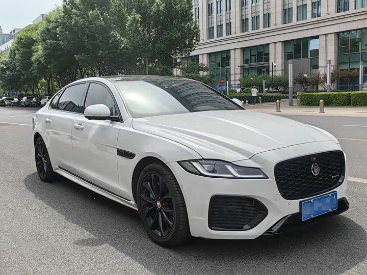 Jaguar XFL 2021 XFL 2.0 T P 250 4 WD — фото 5