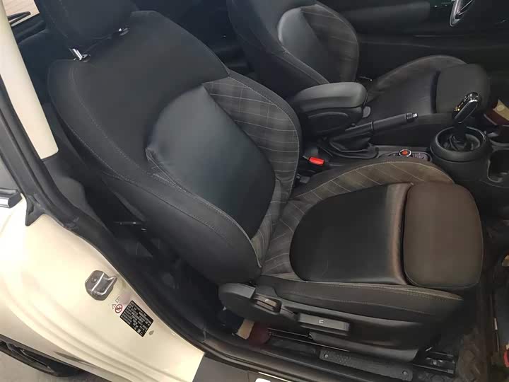 MINI Hatch — фото 18