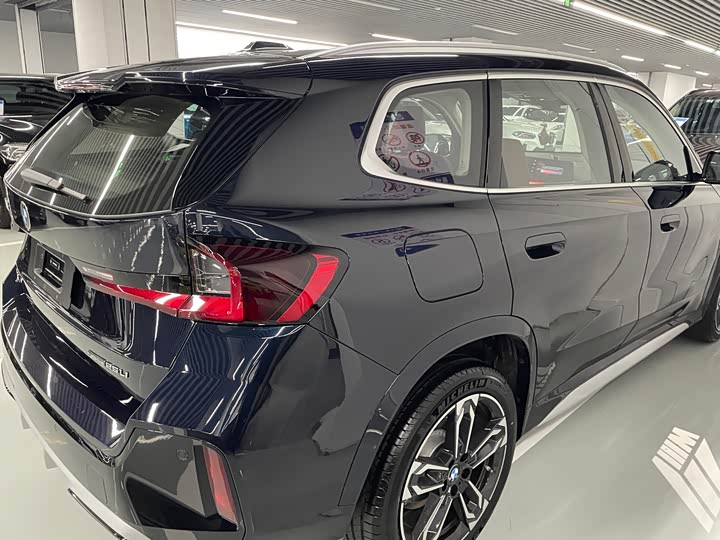 BMW X1 sDrive25Li M спортпакет — фото 16
