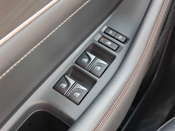 Changan UNI-K 2021 2.0 T Premium — фото 29