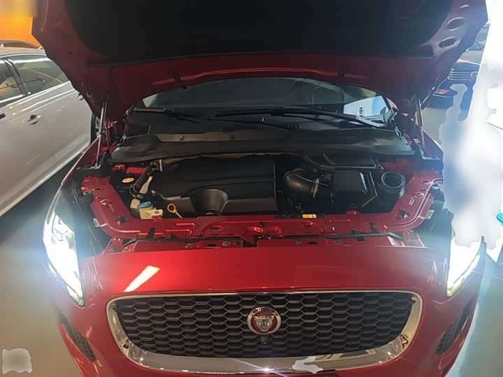 Jaguar E-PACE 2018 P 200 V — фото 20