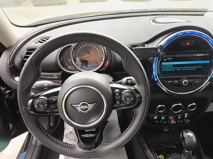 MINI Clubman — фото 11
